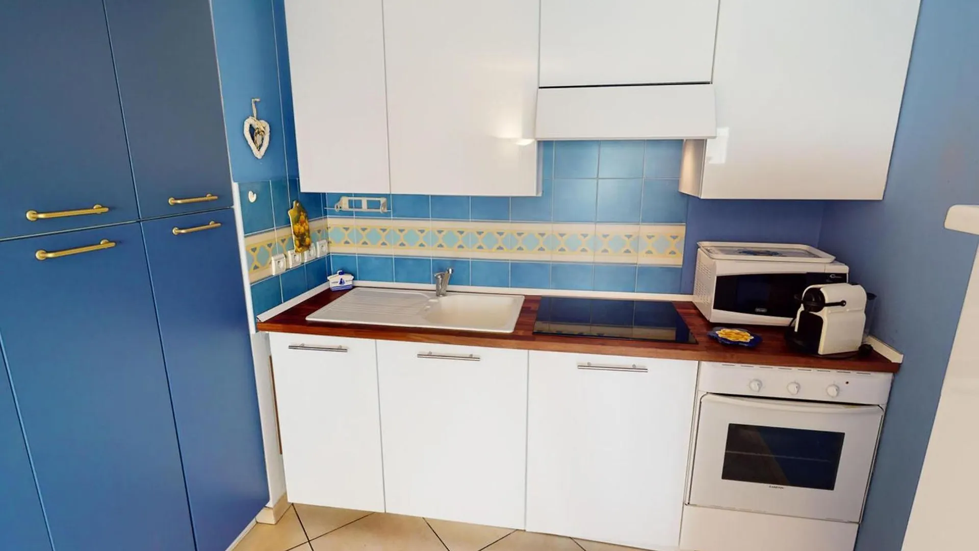 Superbe 2P Centre Menton Avec Terrasse, Clim, Wi-Fi - Fr-1-196-152 Daire
